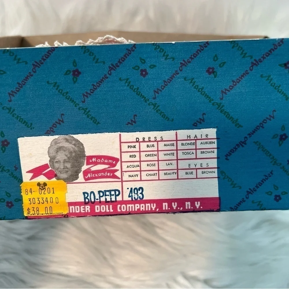 Madame Alexander Doll Bo-Peep #483 1984 w/ Wrist Tag & Box 8